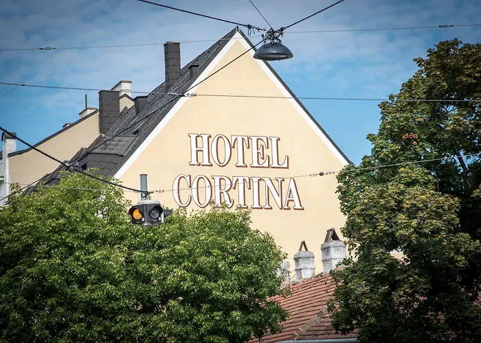 Hotel Club Cortina 4*