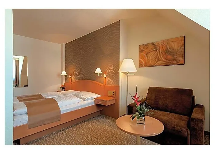 Club Cortina Hotel 4*